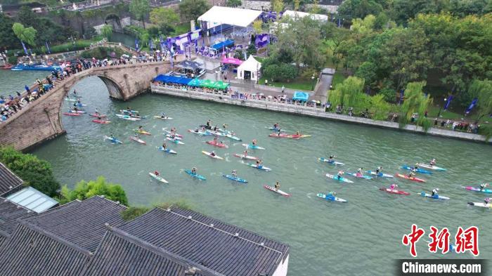 2024年全国桨板冠军赛暨中国桨板精英赛在苏州环