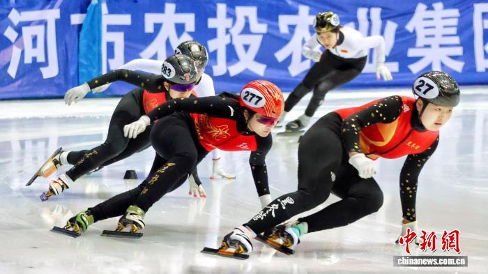 七台河短道速滑超级联赛首日决出2金2银1铜