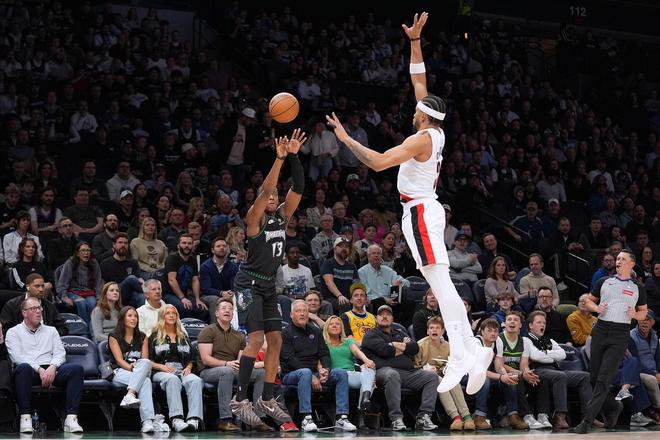 开拓者三连胜搅局西部排名 火箭重返第四快船勇