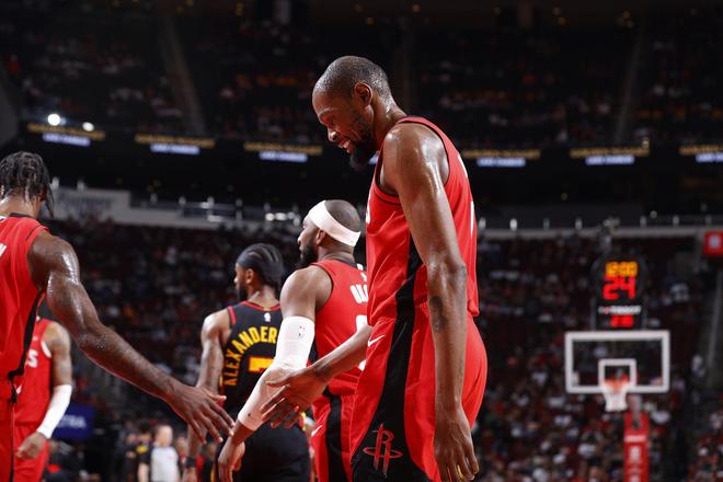 开拓者三连胜搅局西部排名 火箭重返第四快船勇